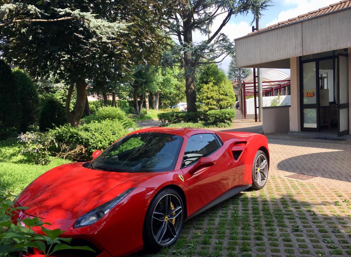 Airport Hotel Malpensa Lonate Pozzolo Kültér fotó